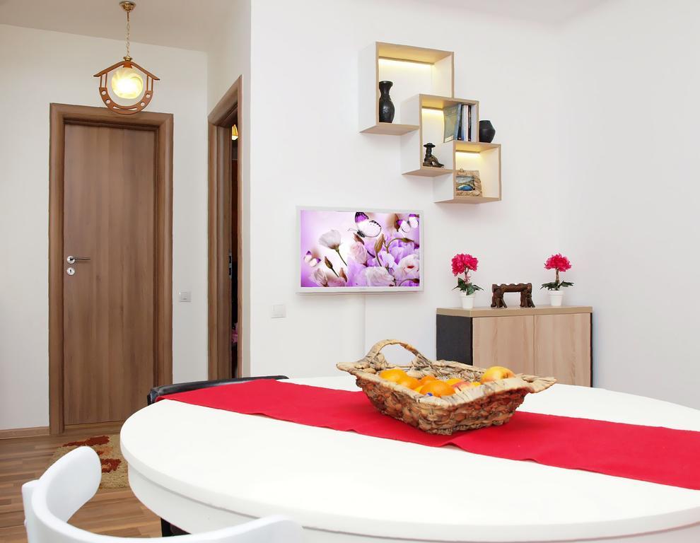 Fancy 1Bd Family Friendly In Historical Centre Lejlighed Bukarest Eksteriør billede