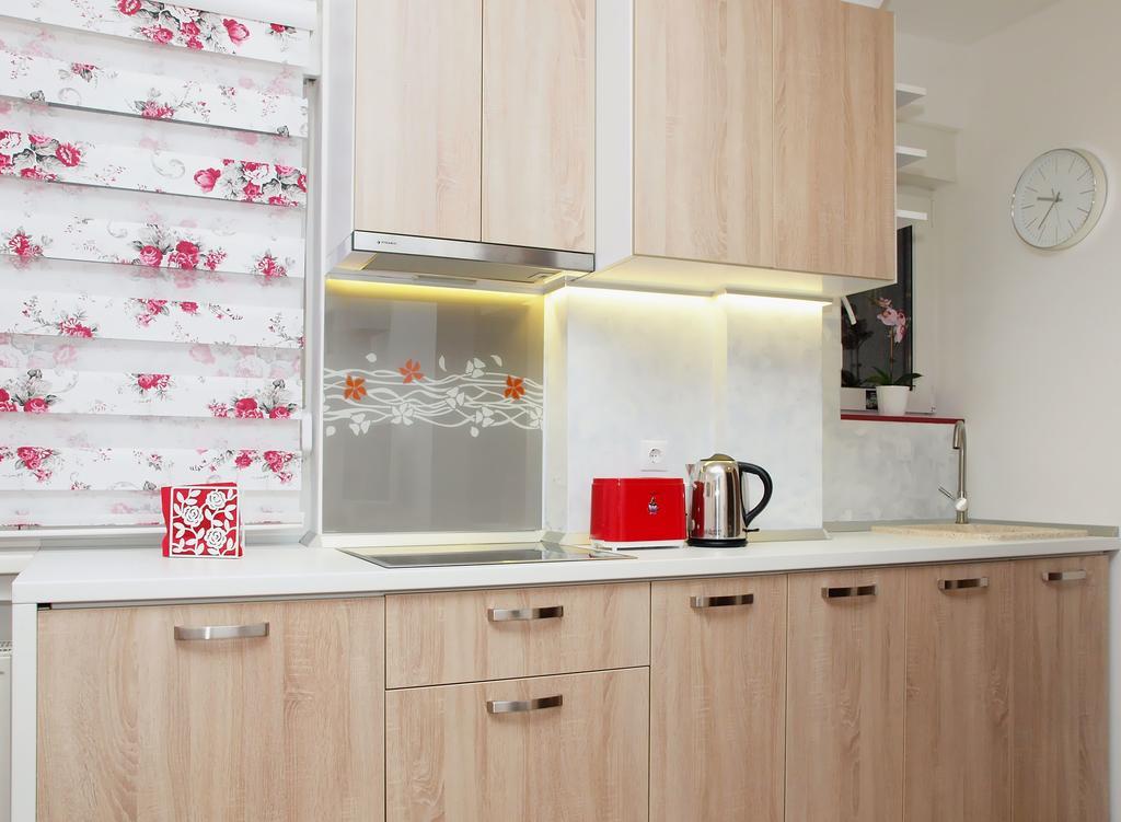 Fancy 1Bd Family Friendly In Historical Centre Lejlighed Bukarest Eksteriør billede